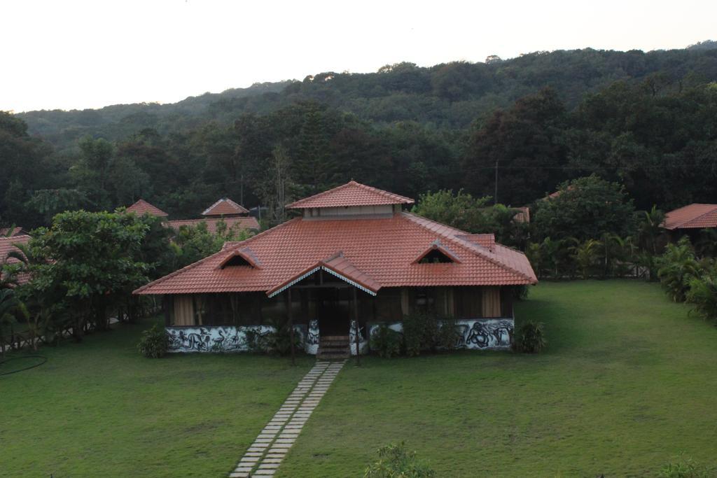 Shangri La Jungle Village Molem Luaran gambar